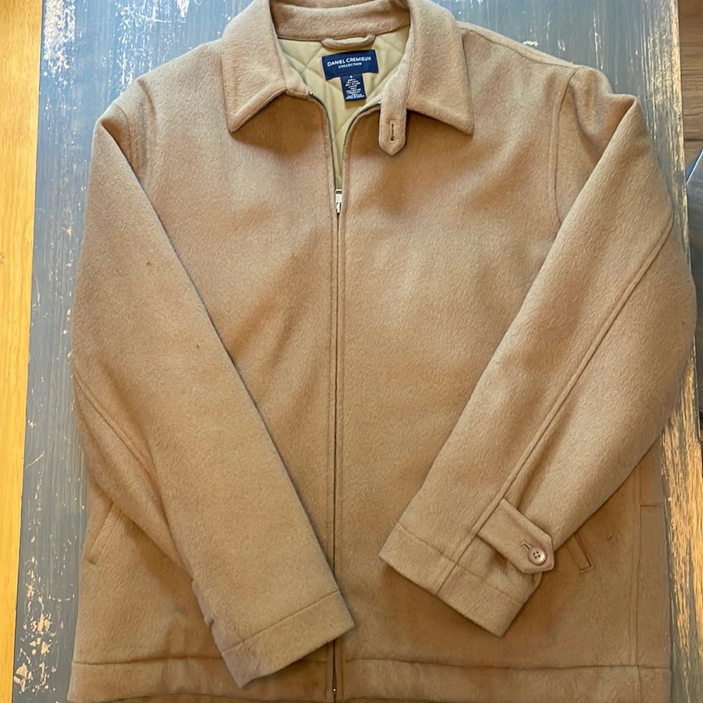 Daniel Cremieux wool dress jacket. Beige, size Large.